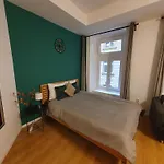 Brixton & شقة بودابست