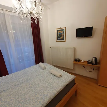 Elegancia Apartment
