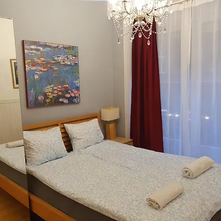 Elegancia Budapest