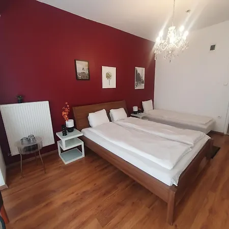 Brixton & Apartament Budapesta