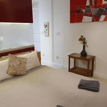 Apartament Brixton & *