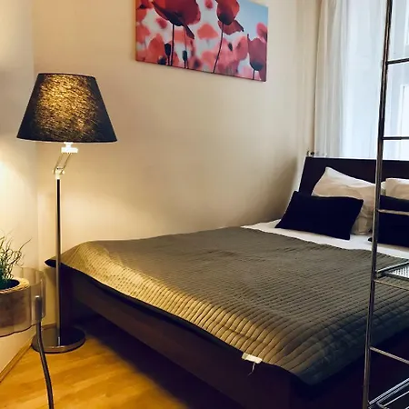 Brixton & Apartament Budapesta